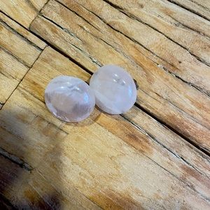 Rose quartz looking clip on earrings